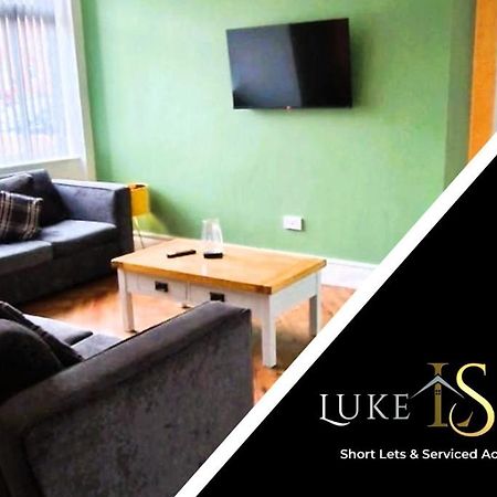 Luke Stays - Welbeck Road นิวคาสเซิล อะพอน ไทน์ ภายนอก รูปภาพ
